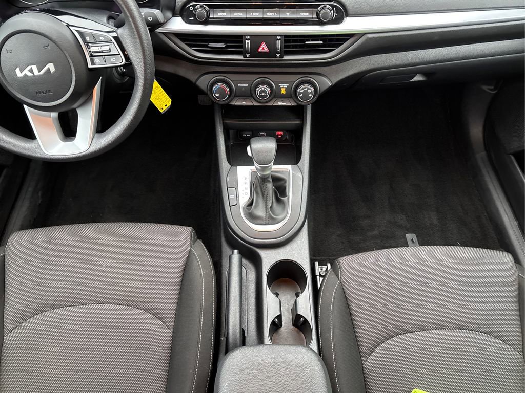 Certified 2024 Kia Forte LXS w/ LXS Technology Package image 19