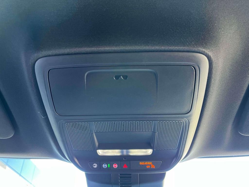 New 2026 Buick Enclave Preferred w/ Power Package image 31