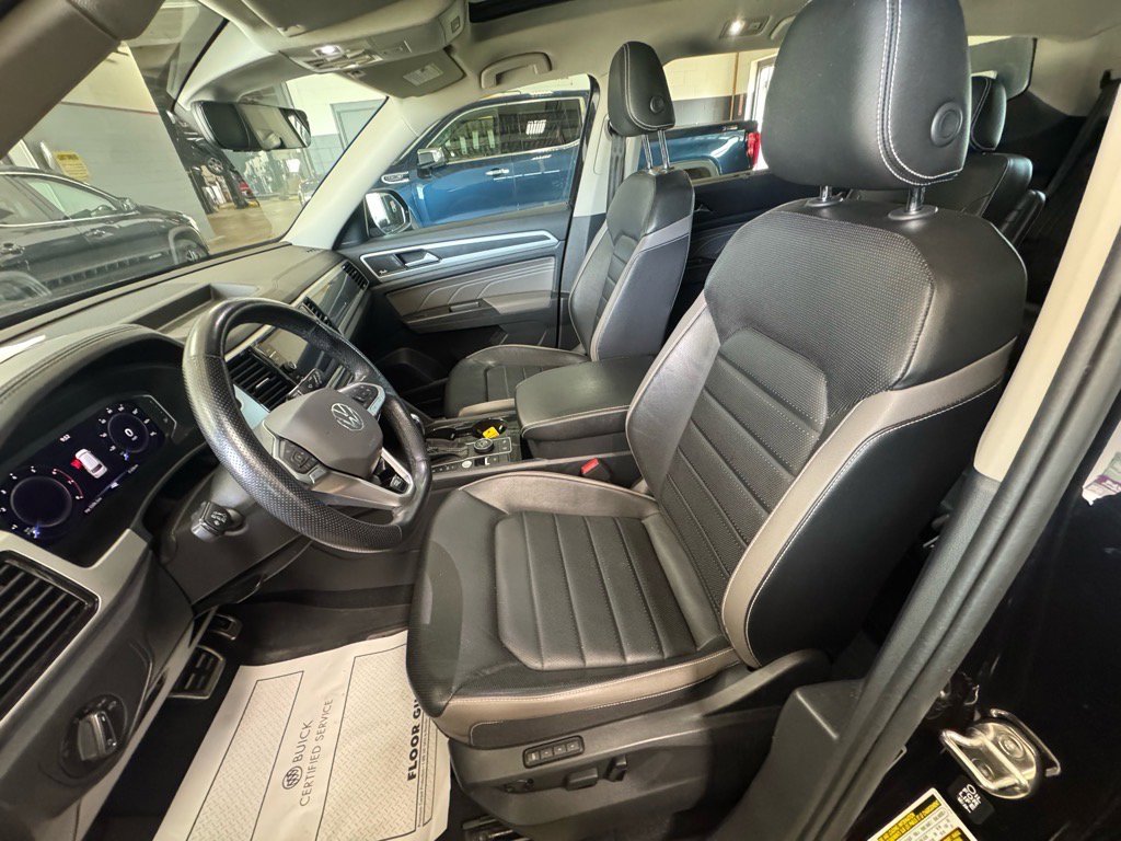 Used 2022 Volkswagen Atlas SEL Premium image 21