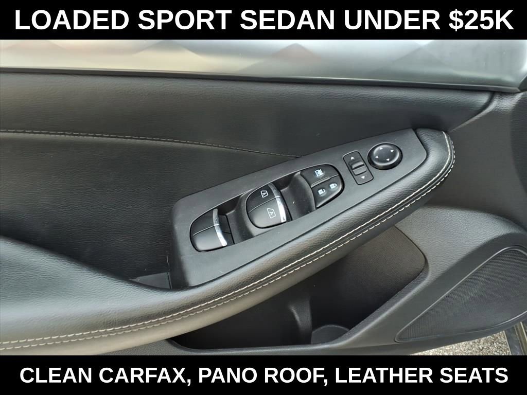 Used 2023 Nissan Maxima SL image 12