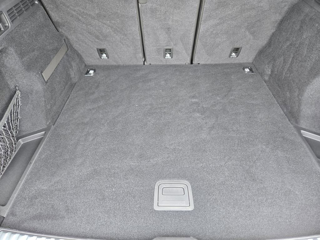 Certified 2025 Audi Q5 Premium Plus w/ Premium Plus image 40