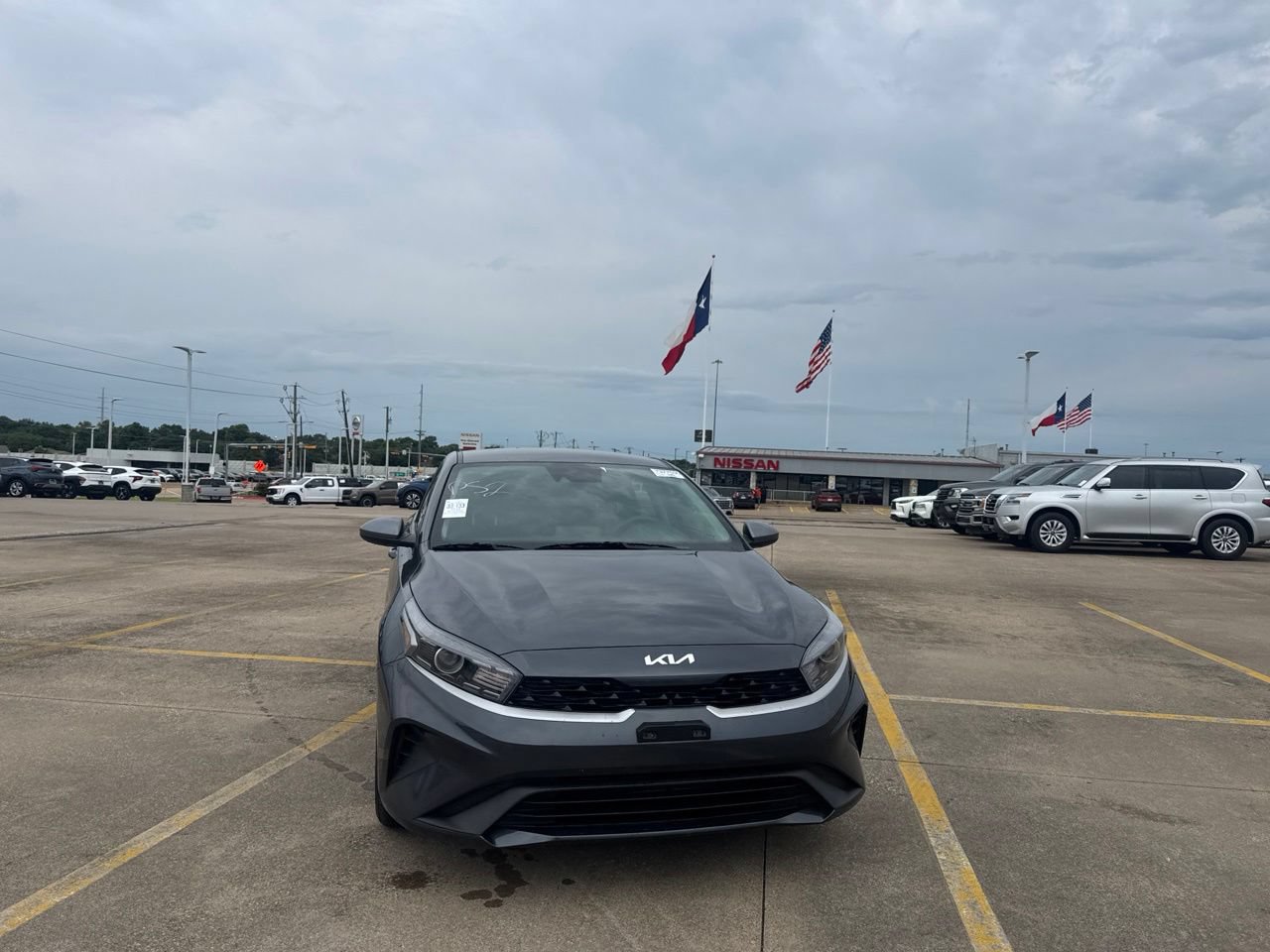 Used 2024 Kia Forte LX FWD image 4