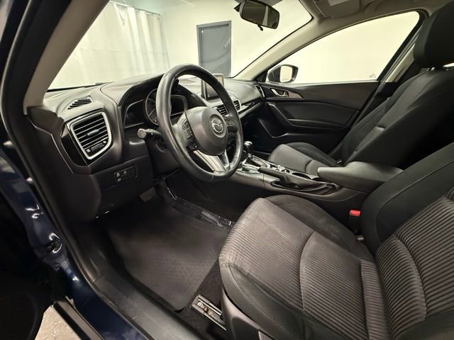 Used 2015 MAZDA MAZDA3 i Touring w/ Technology Package FWD image 12