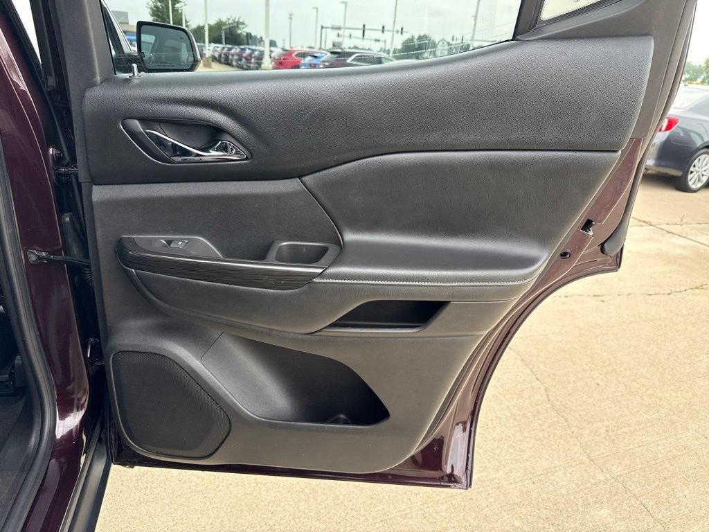 Used 2018 GMC Acadia SLT FWD image 22