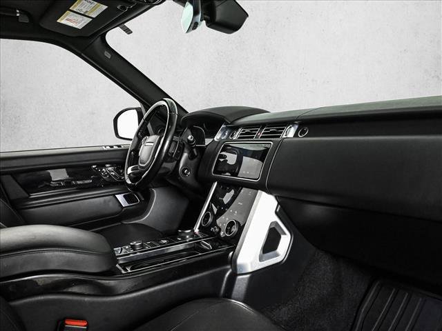 Used 2018 Land Rover Range Rover Supercharged AWD/4WD image 23