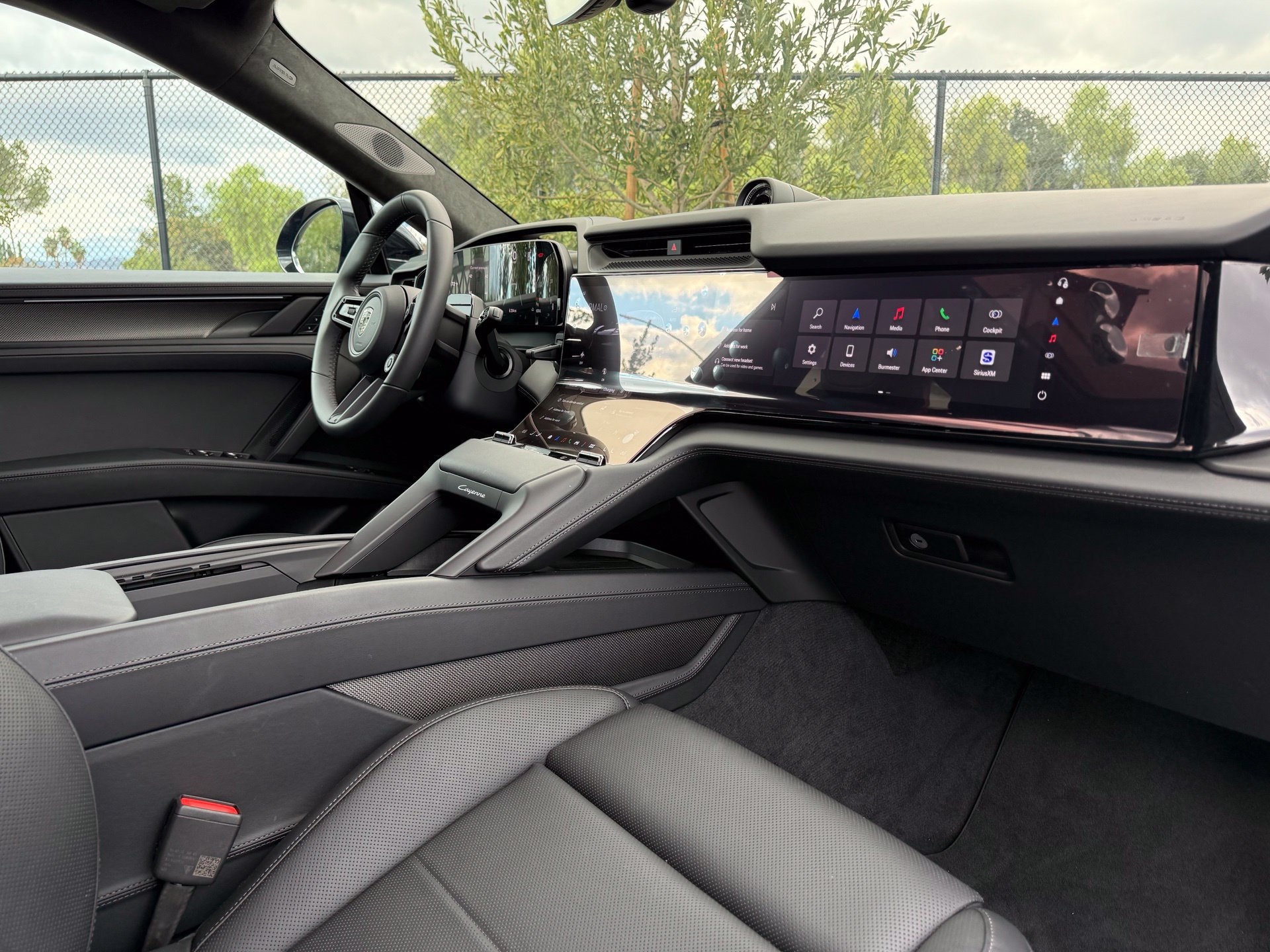 New 2026 Porsche Cayenne Turbo AWD/4WD image 28