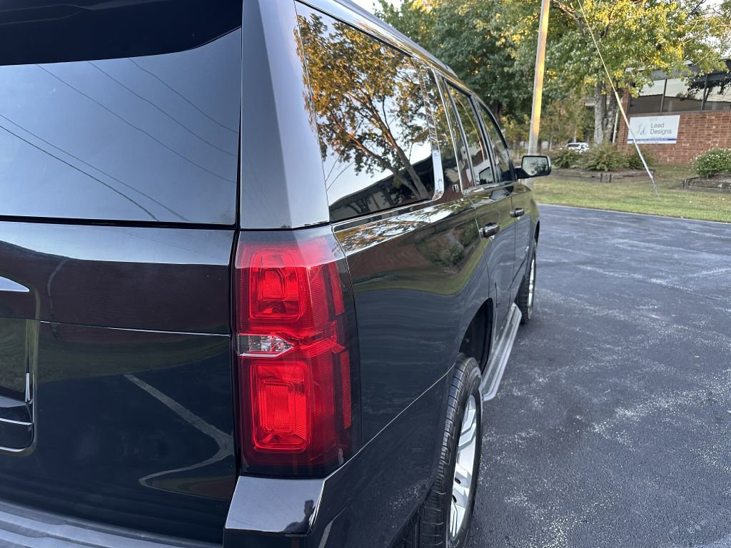 Used 2017 Chevrolet Tahoe LT image 6