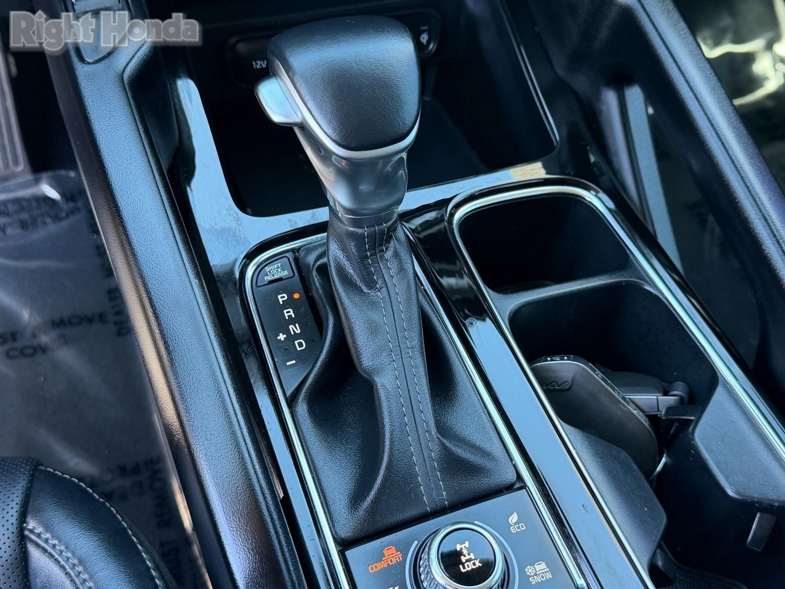 Used 2025 Kia Telluride S image 32