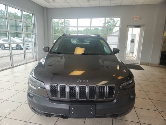 Used 2021 Jeep Cherokee Trailhawk w/ Sun, Sound & Nav Group AWD/4WD image 2