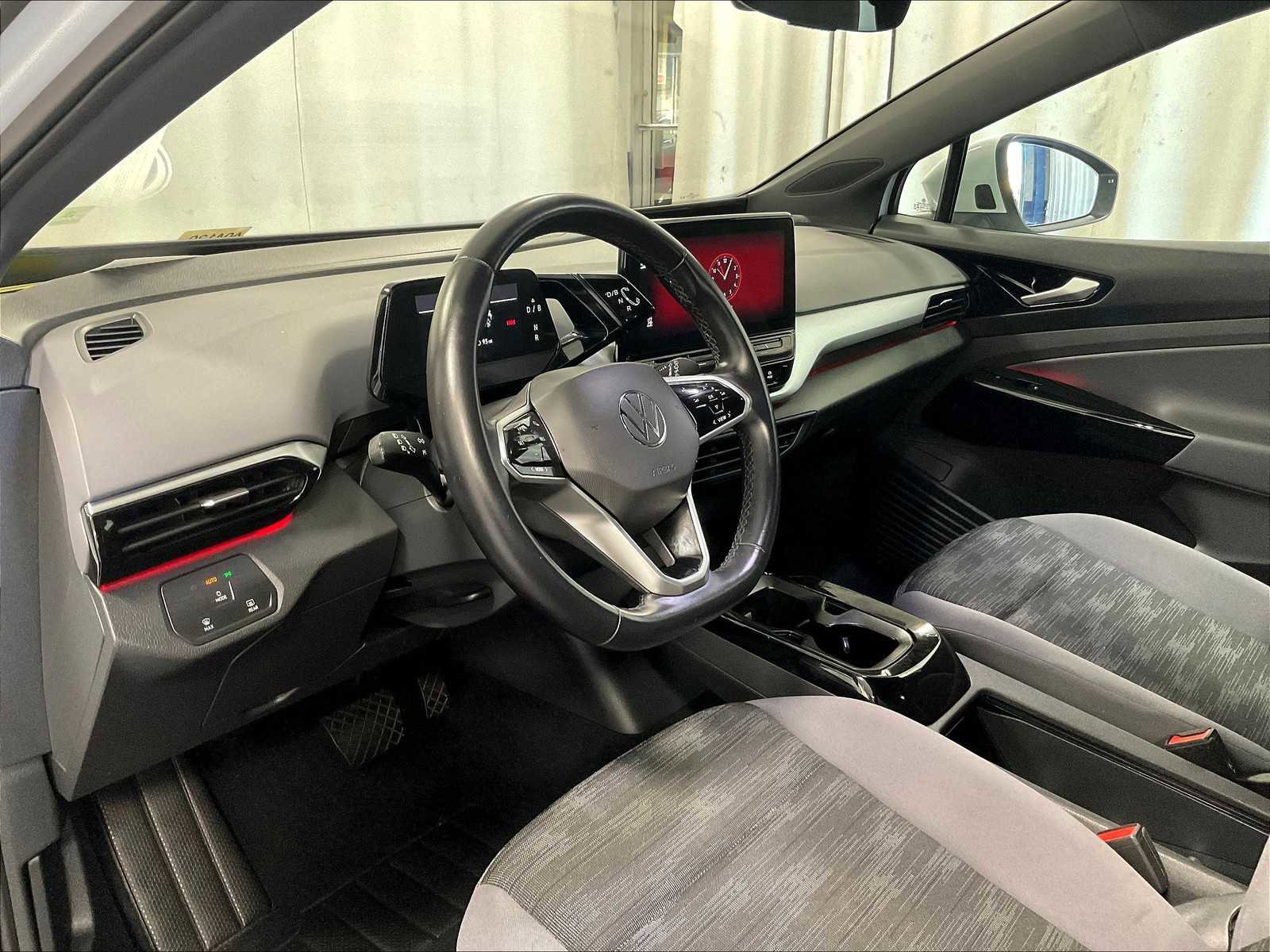 Used 2021 Volkswagen ID.4 Pro w/ ID.4 Protection Package image 8