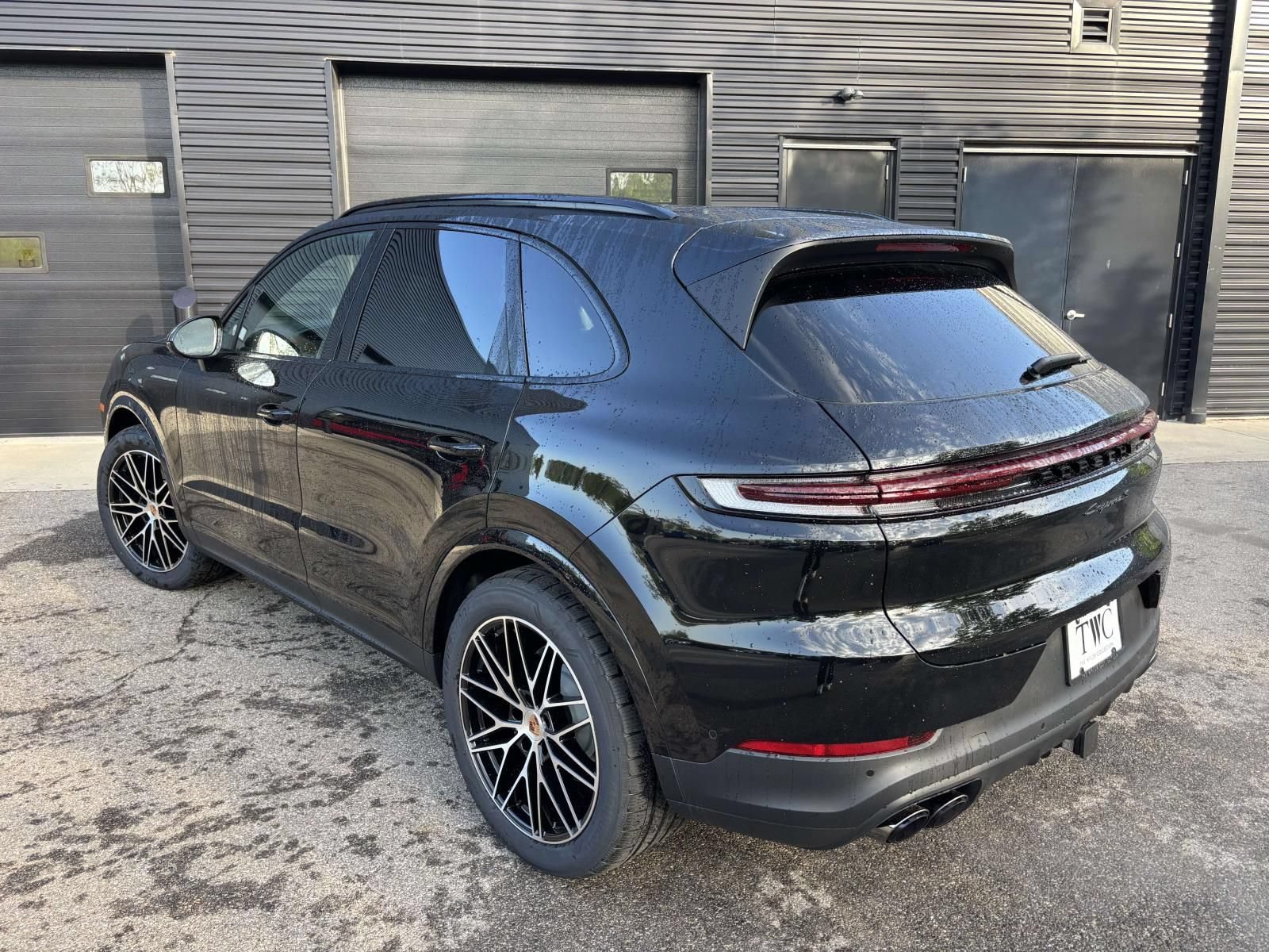 New 2026 Porsche Cayenne S AWD/4WD image 8