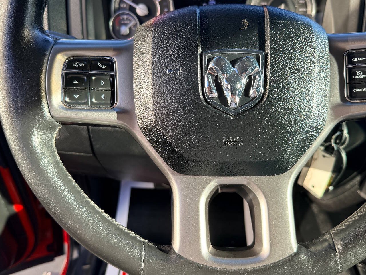 Used 2014 RAM 2500 Tradesman w/ Chrome Appearance Group AWD/4WD image 23