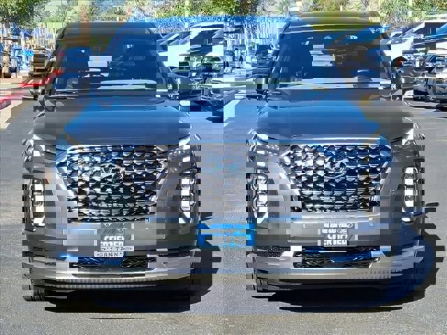 Used 2022 Hyundai Palisade Calligraphy image 3