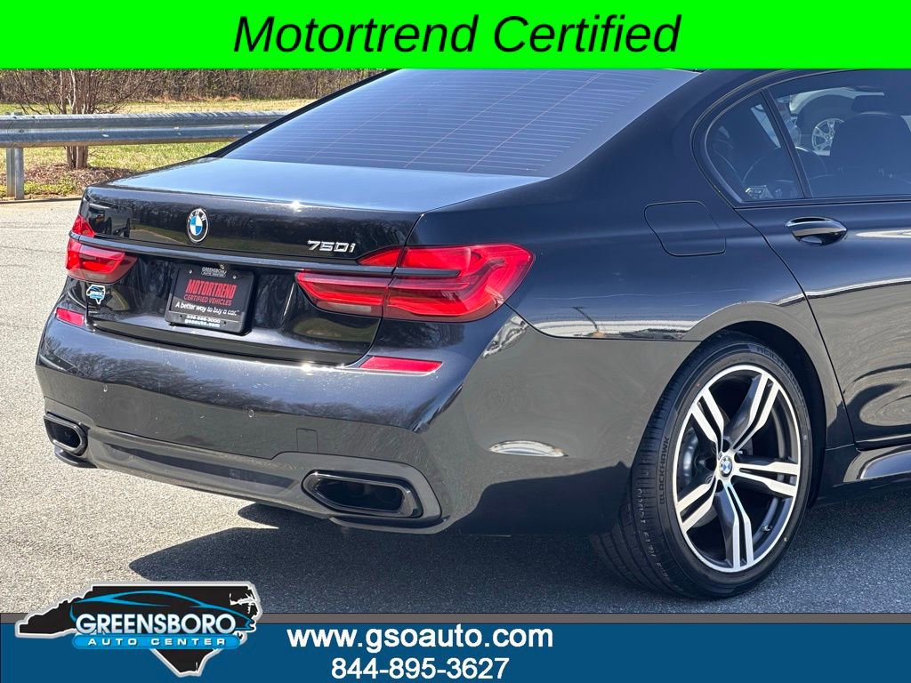Used 2019 BMW 750i w/ M Sport Package RWD image 45