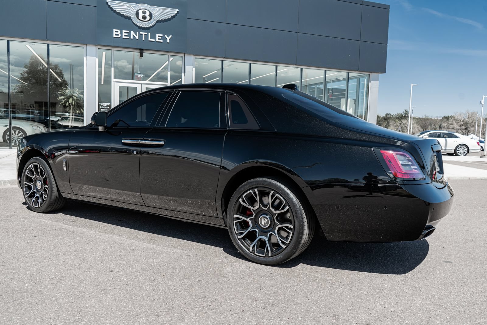 Used 2022 Rolls-Royce Ghost Black Badge AWD/4WD image 9