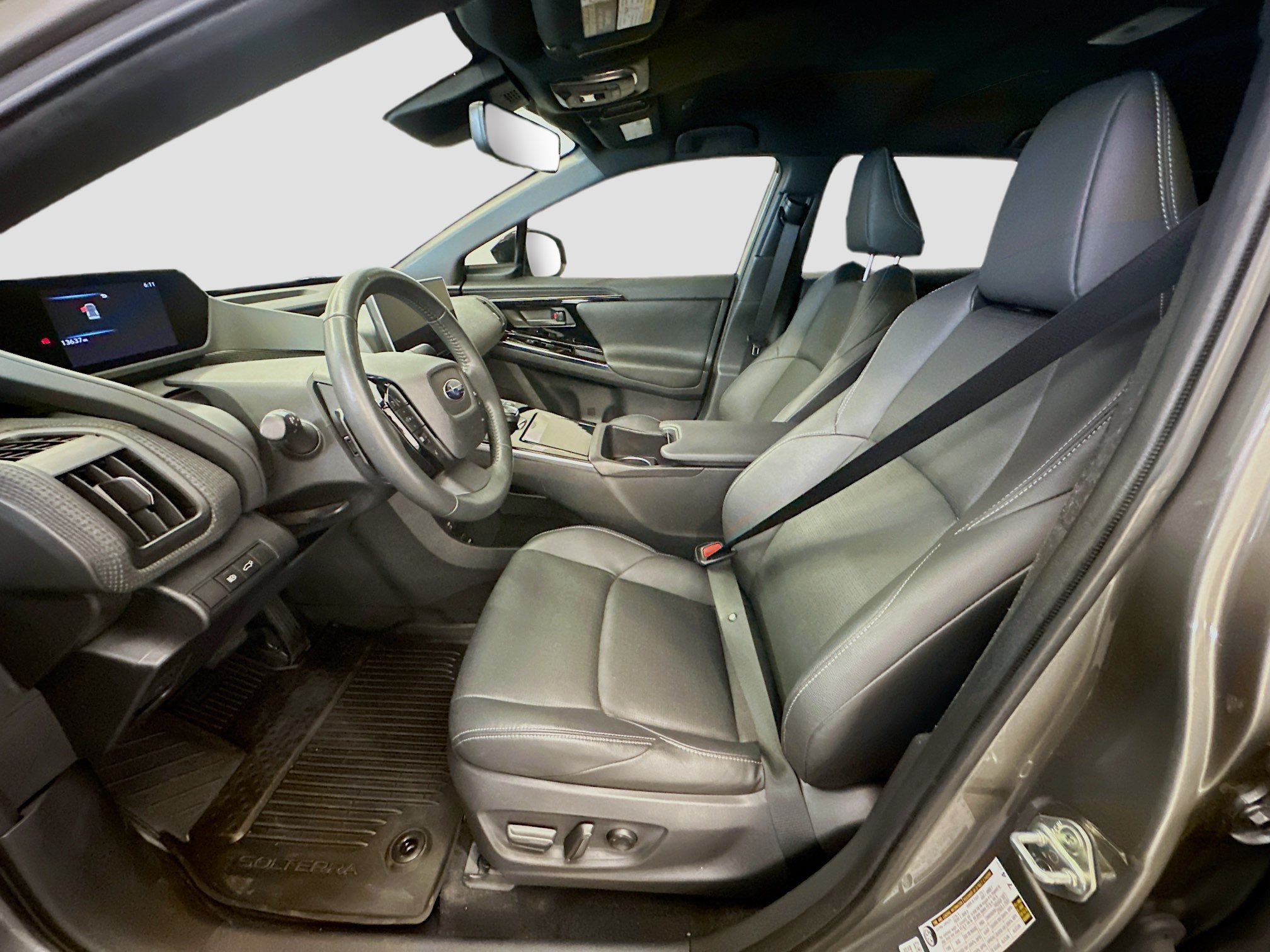 Used 2023 Subaru Solterra AWD image 13