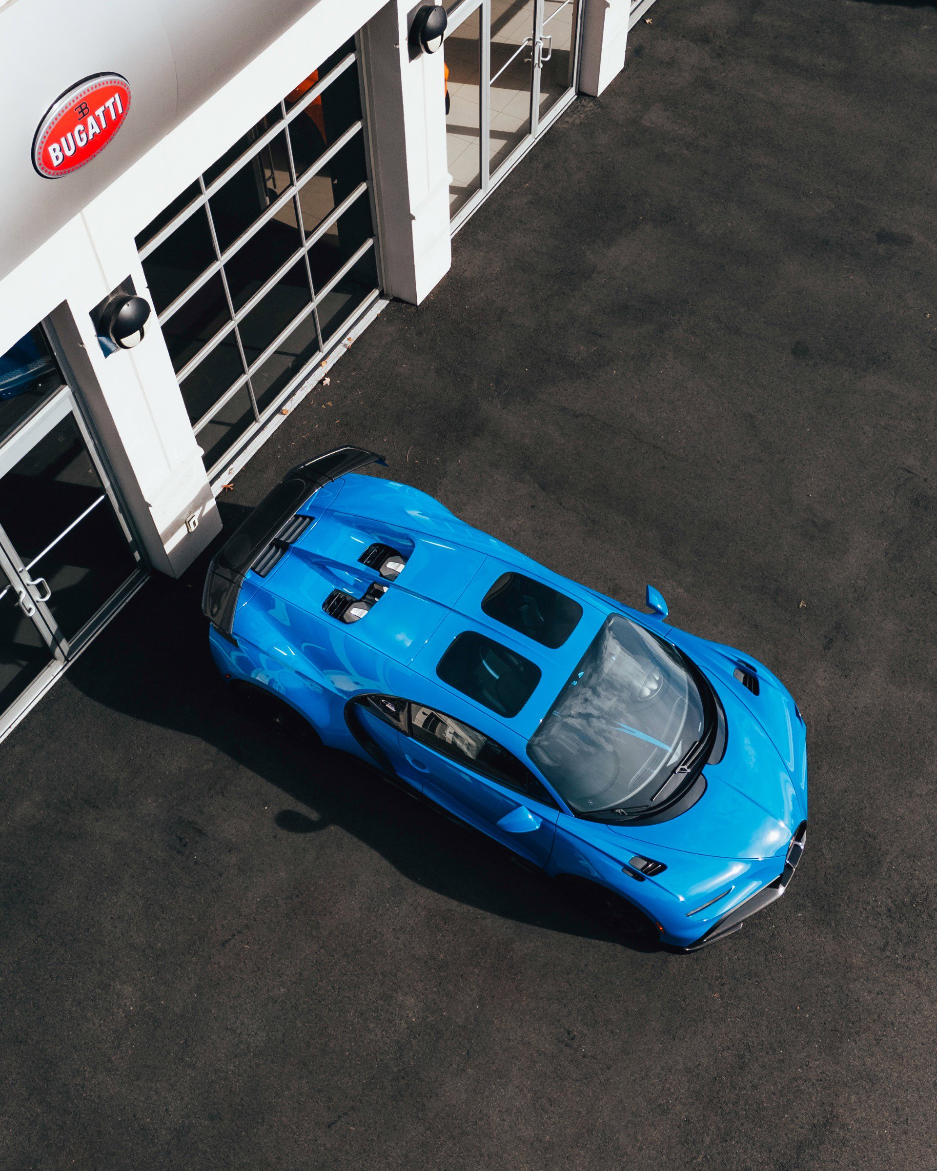 Used 2021 Bugatti Chiron Pur Sport image 48