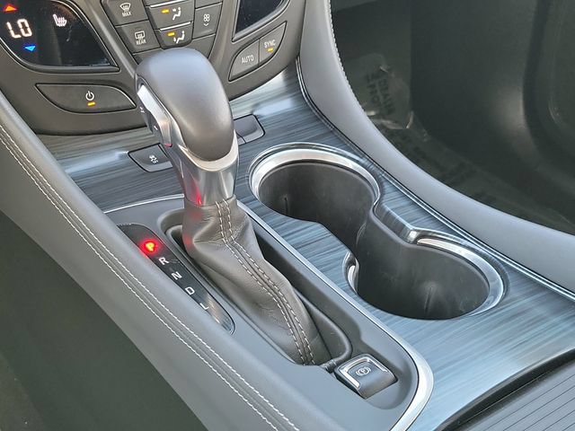 Certified 2020 Buick Envision Essence FWD image 21
