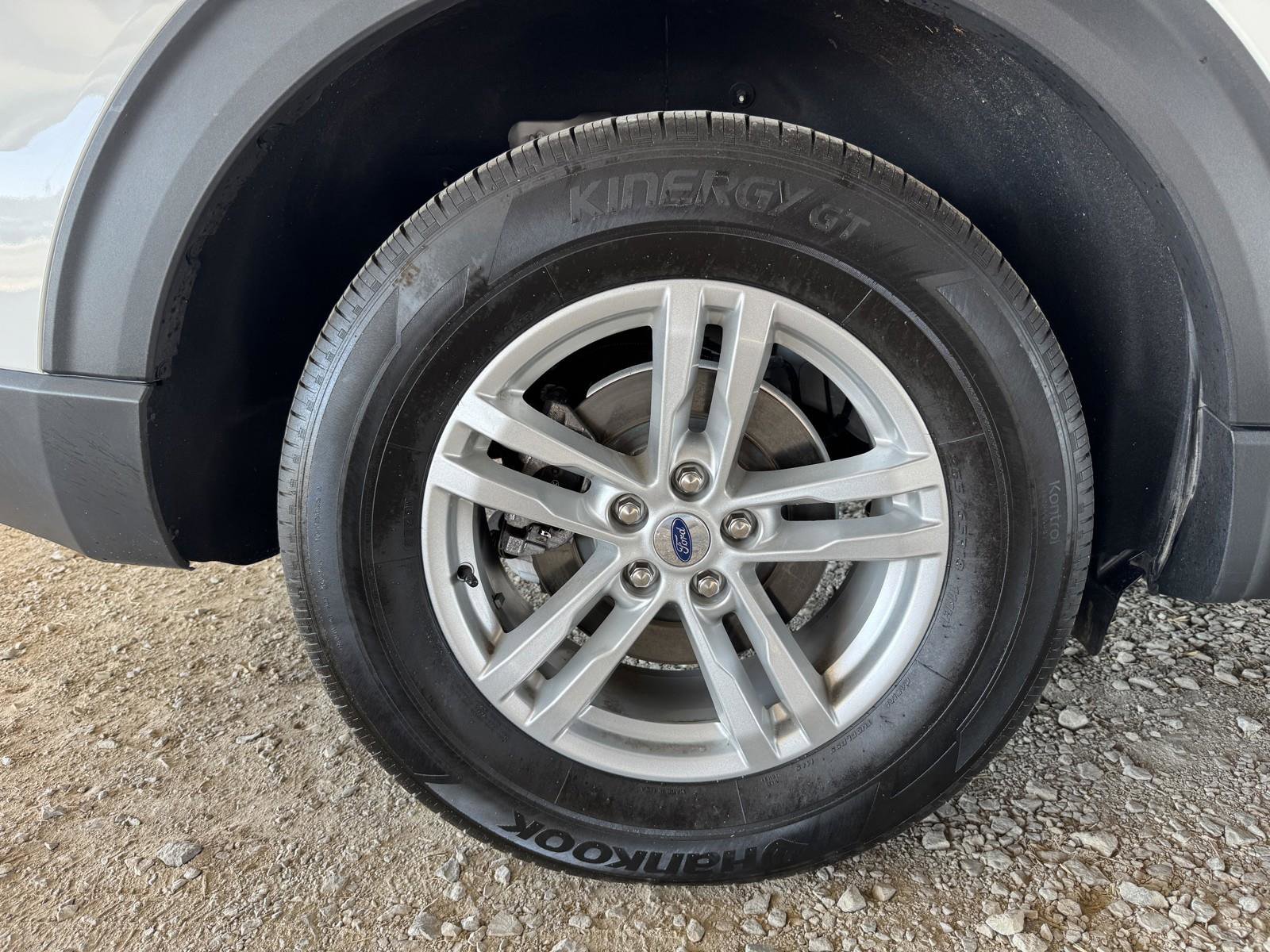 Used 2023 Ford Explorer XLT w/ Equipment Group 202A image 46