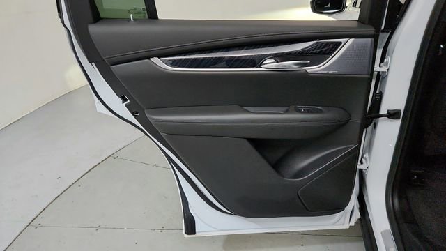 Certified 2023 Cadillac XT6 Premium Luxury w/ LPO, Floor Liner Package image 19
