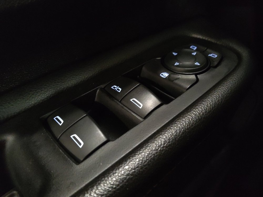 Used 2018 GMC Terrain SLE image 27