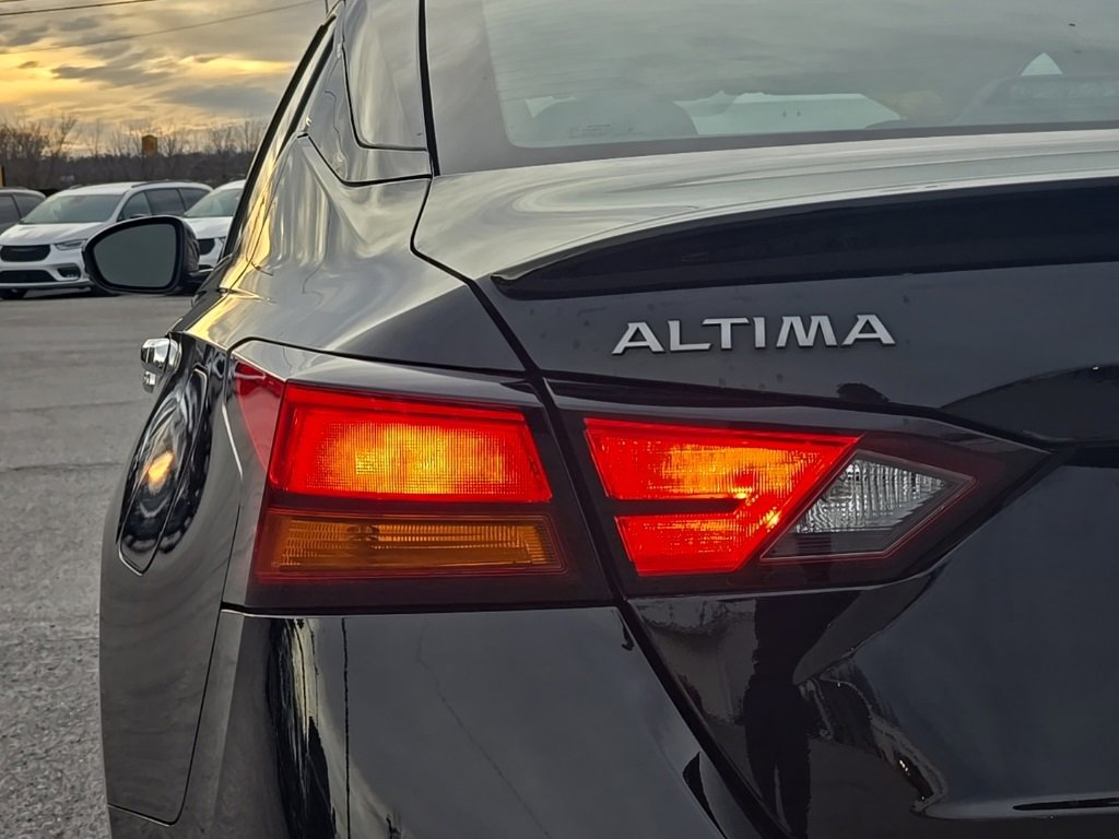 Used 2025 Nissan Altima 2.5 SL image 11