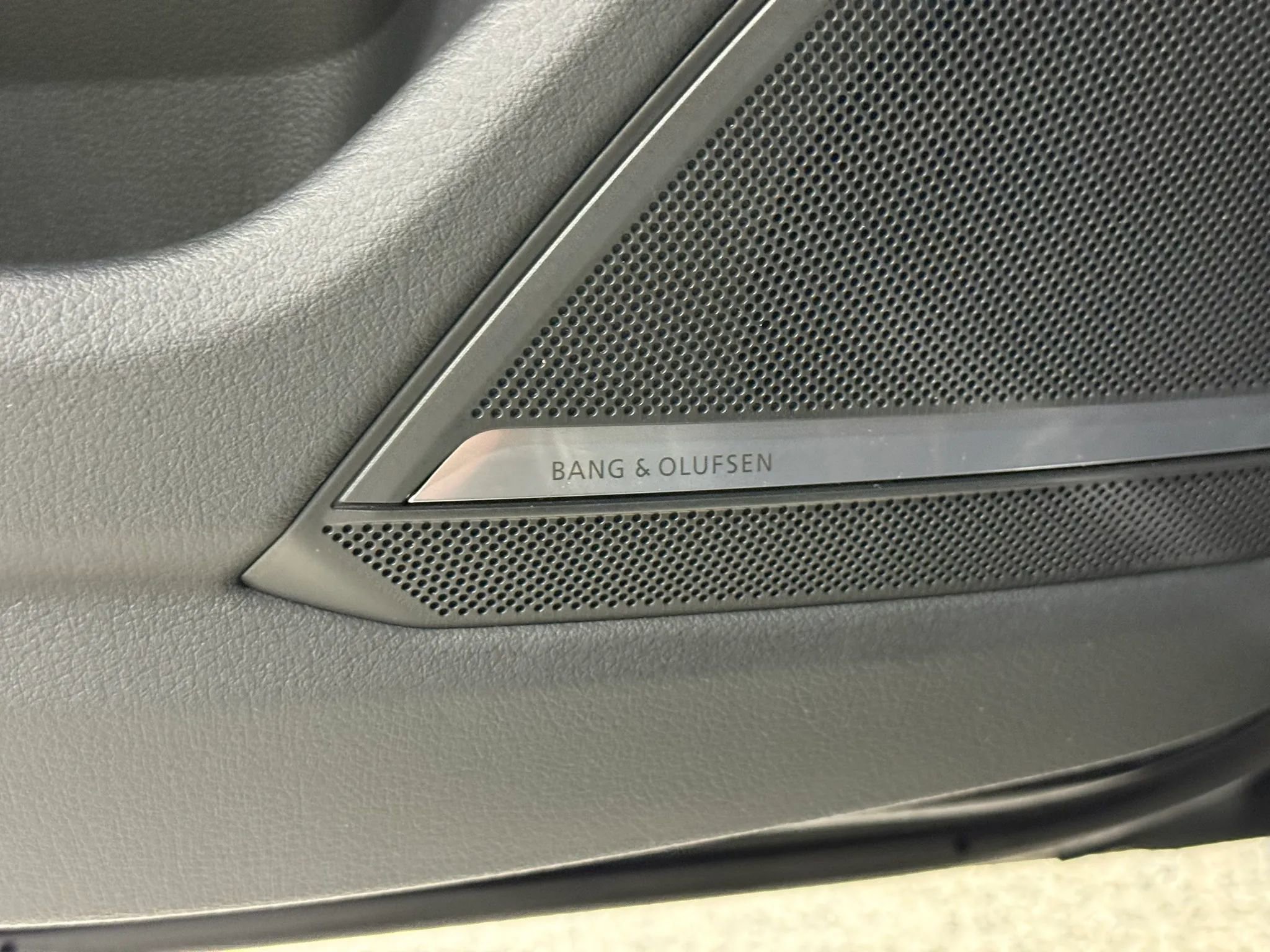 Used 2021 Audi RS 6 w/ Carbon Optic Package image 69