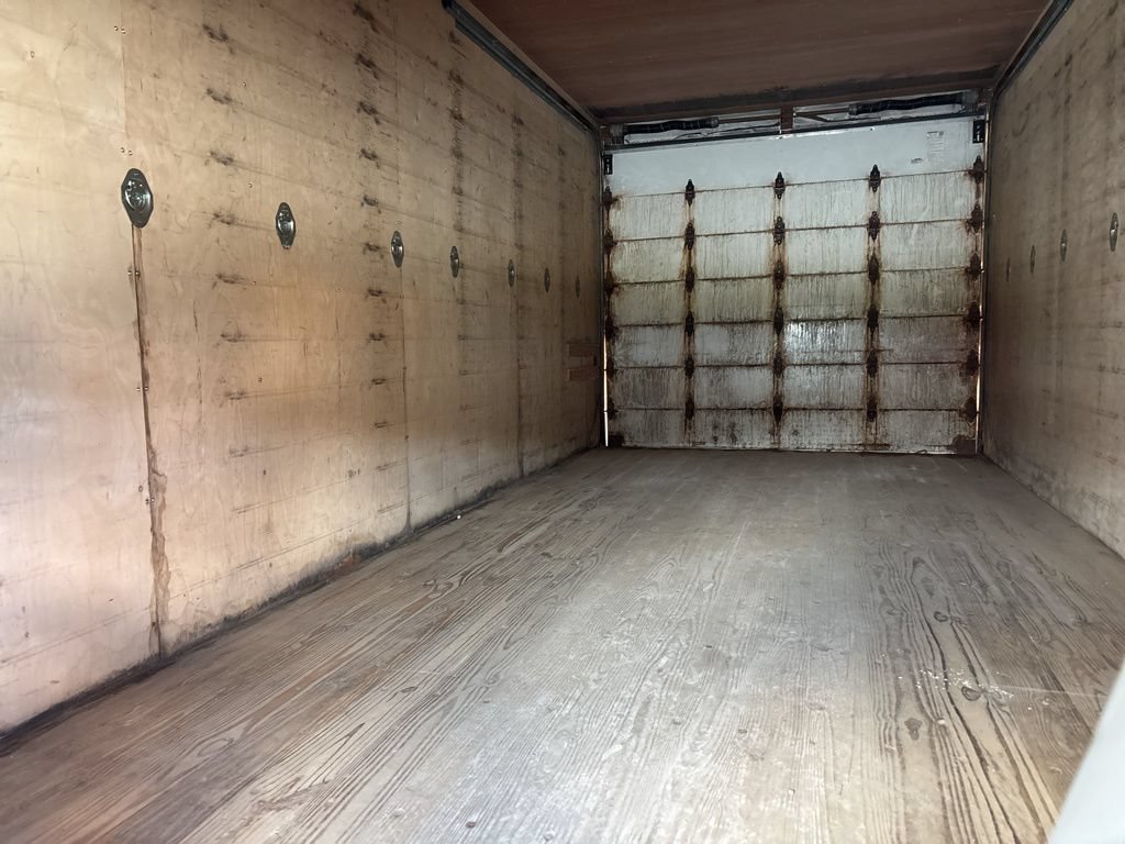 Used 2016 GMC Savana 3500 Extended image 16