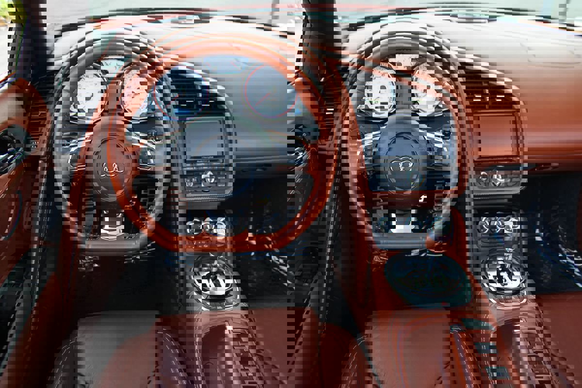 Used 2011 Audi R8 V10 image 14