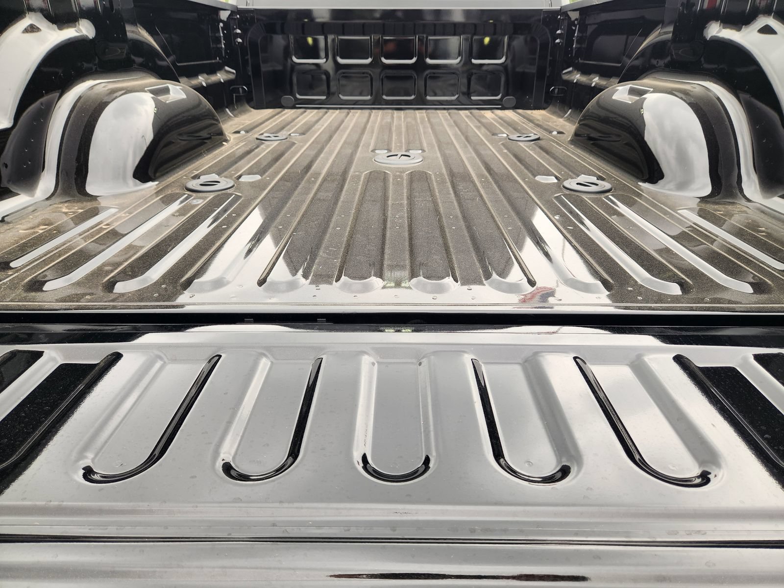 New 2026 RAM 3500 Tradesman AWD/4WD image 25