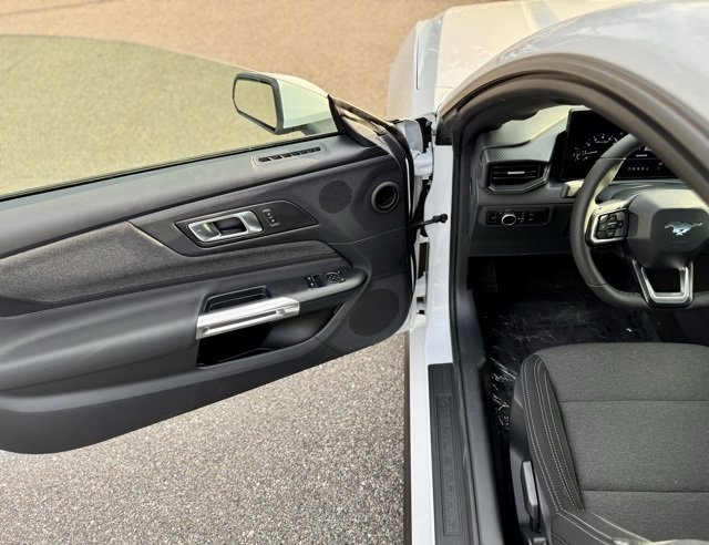 New 2025 Ford Mustang Coupe image 11