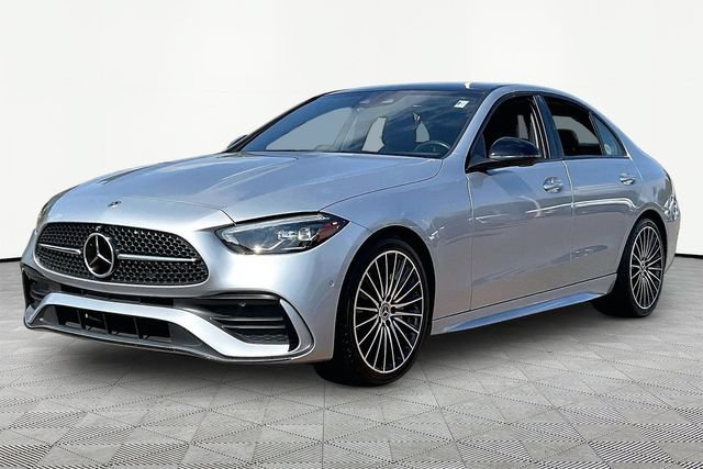 Used 2023 Mercedes-Benz C 300 Sedan image 3