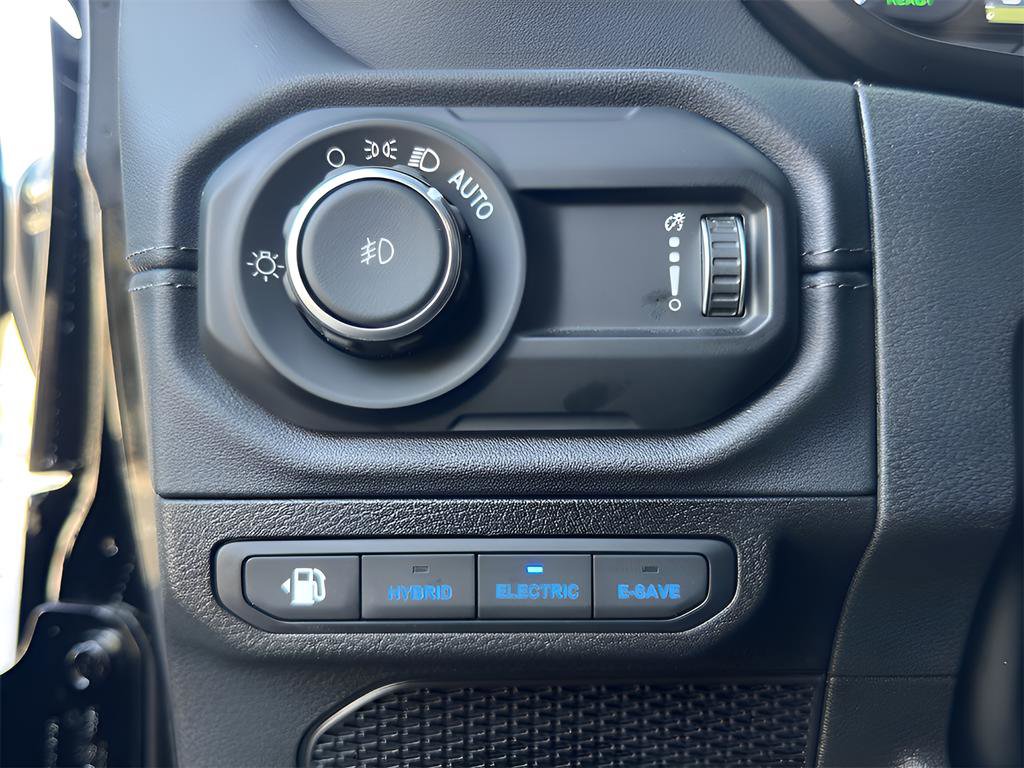 Used 2024 Jeep Wrangler High Altitude image 48