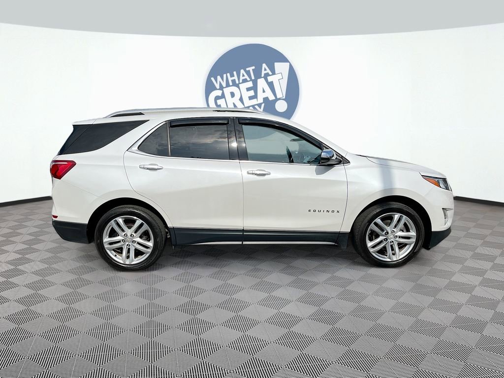 Used 2020 Chevrolet Equinox Premier FWD image 4