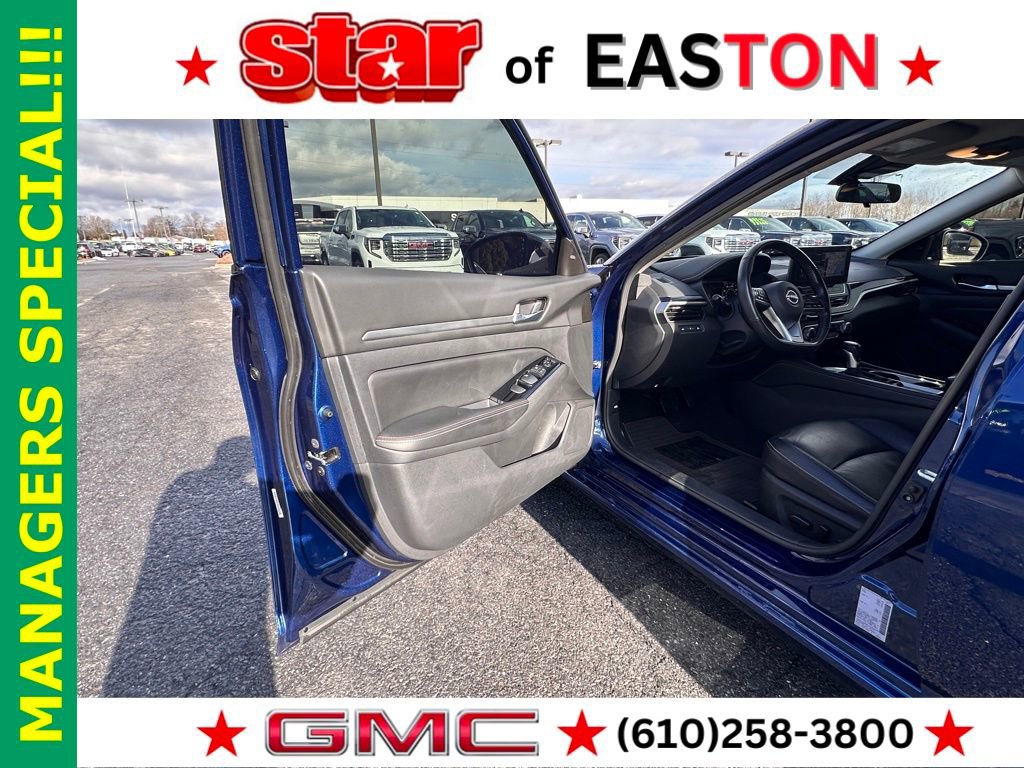 Used 2024 Nissan Altima 2.5 SR w/ SR Premium Package image 19