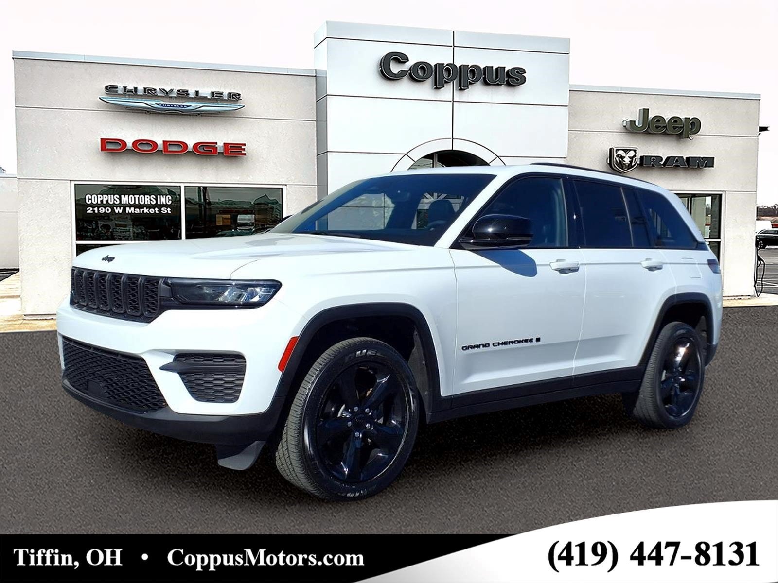 Used 2024 Jeep Grand Cherokee Altitude AWD/4WD image 1