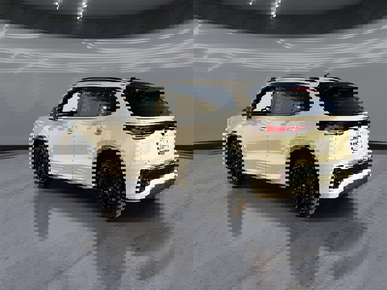 New 2026 Volkswagen Tiguan SE R-Line image 4