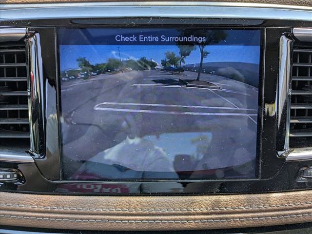 Used 2017 Chrysler Pacifica Limited w/ UConnect Theater Package image 6