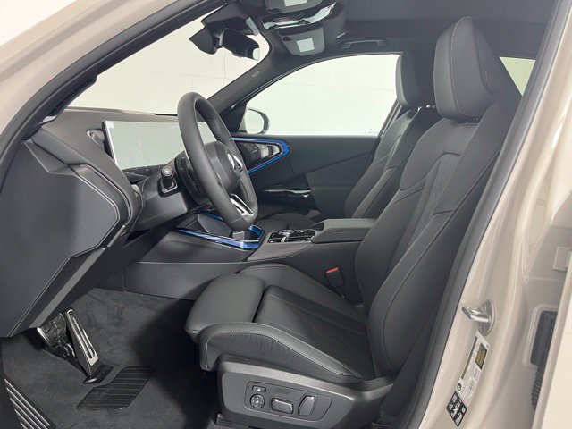 Used 2026 BMW X3 xDrive30i w/ M Sport Package AWD/4WD image 11