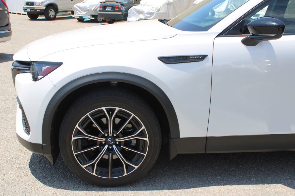 Used 2025 MAZDA CX-70 Plug-In Hybrid w/ Premium Plus AWD/4WD image 7
