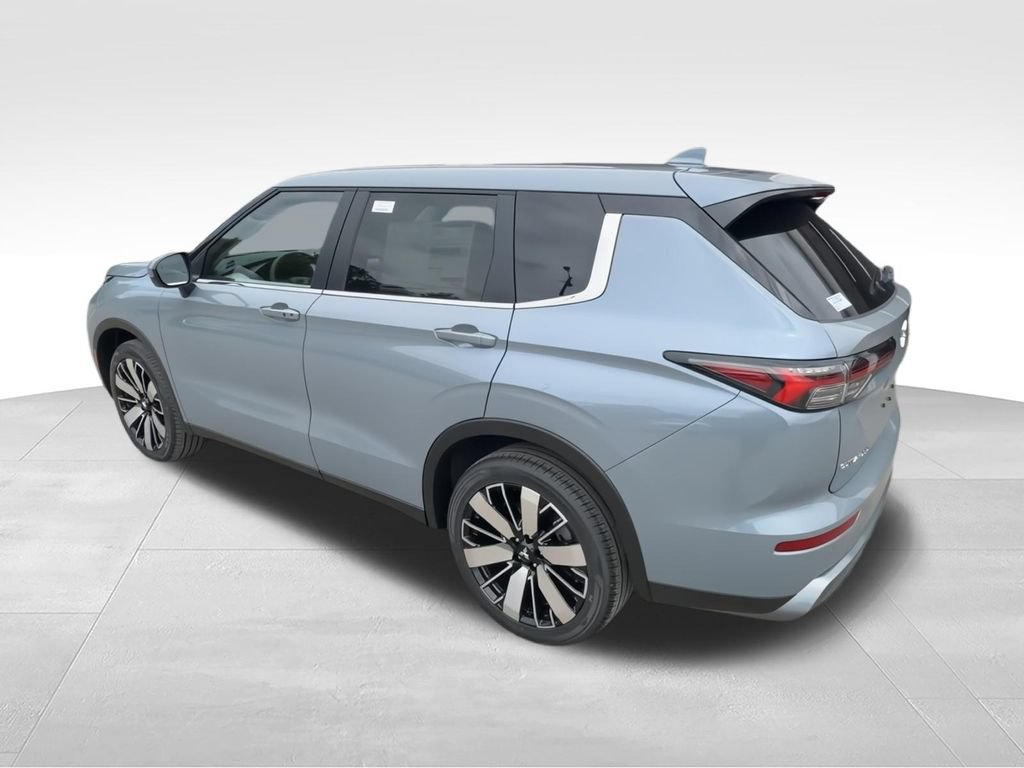 New 2026 Mitsubishi Outlander SE FWD image 6