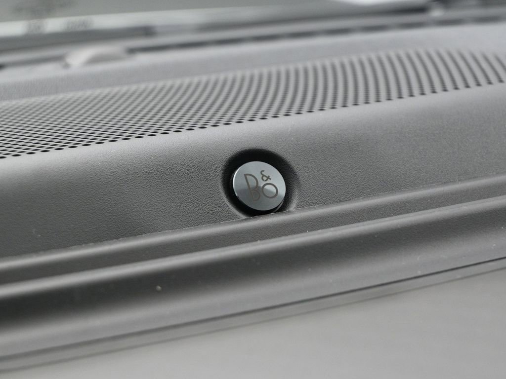 New 2026 Ford F250 Lariat w/ Black Appearance Package image 22