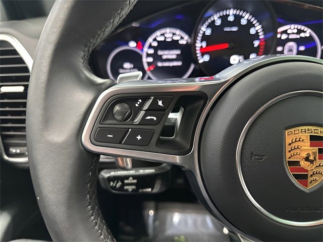 Used 2021 Porsche Cayenne image 18