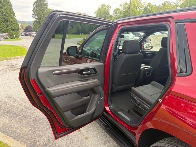 New 2026 Chevrolet Tahoe RST w/ RST Capability Package AWD/4WD image 18