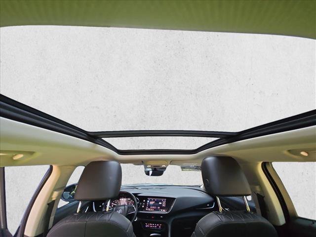Used 2021 Buick Envision Avenir w/ Technology Package II AWD/4WD image 19