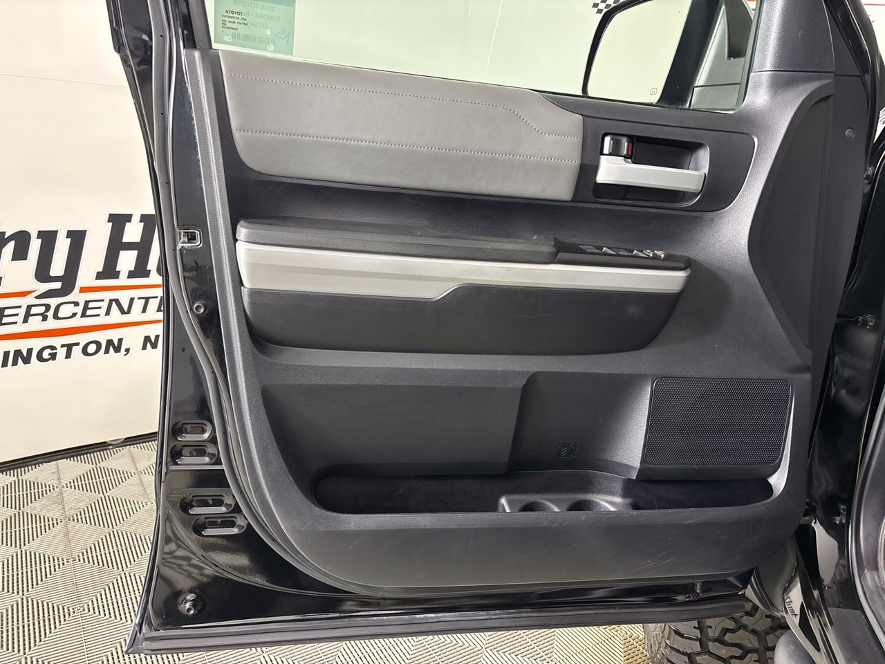 Used 2018 Toyota Tundra Limited AWD/4WD image 7
