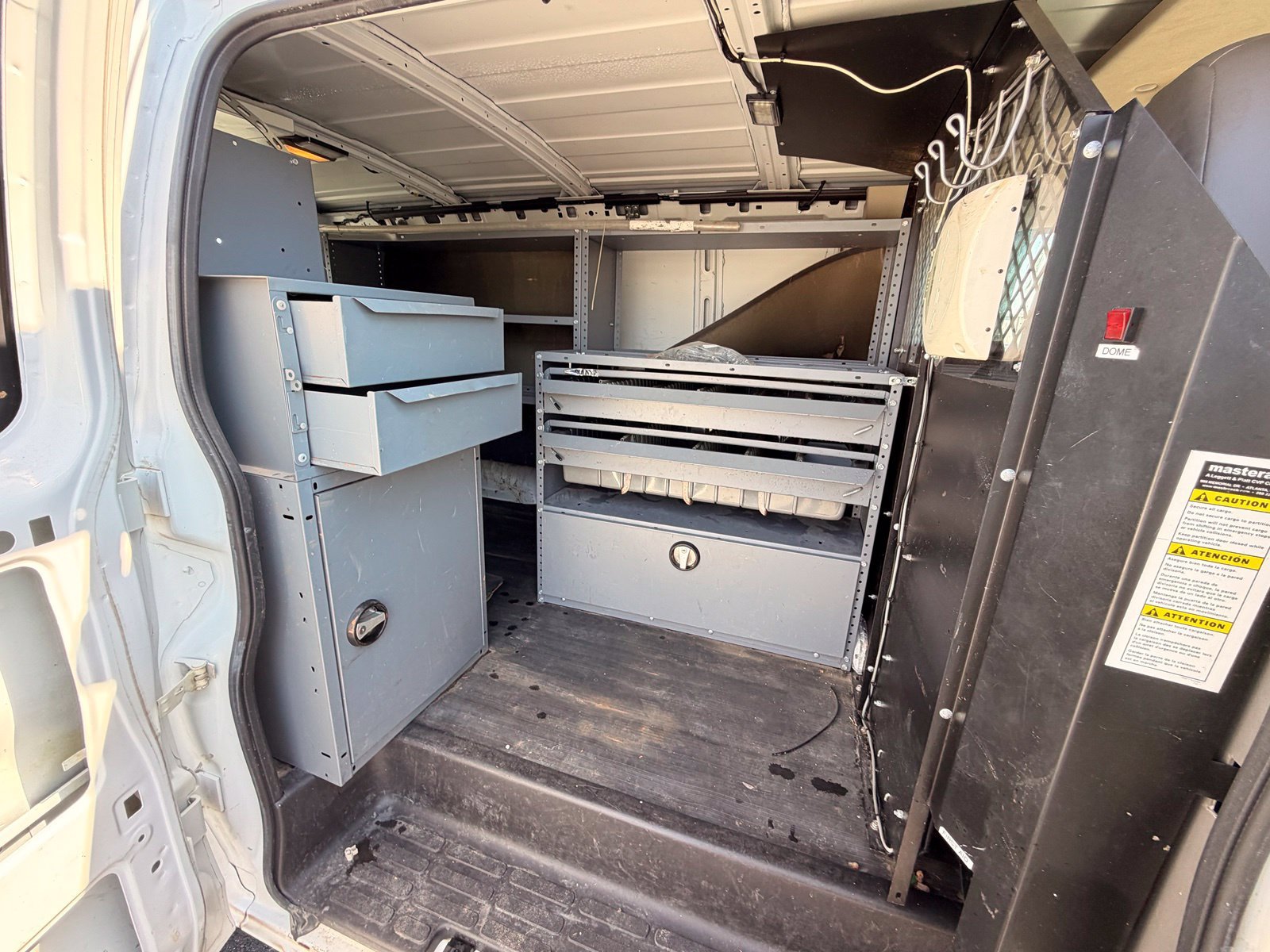 Used 2014 Chevrolet Express 2500 RWD image 20