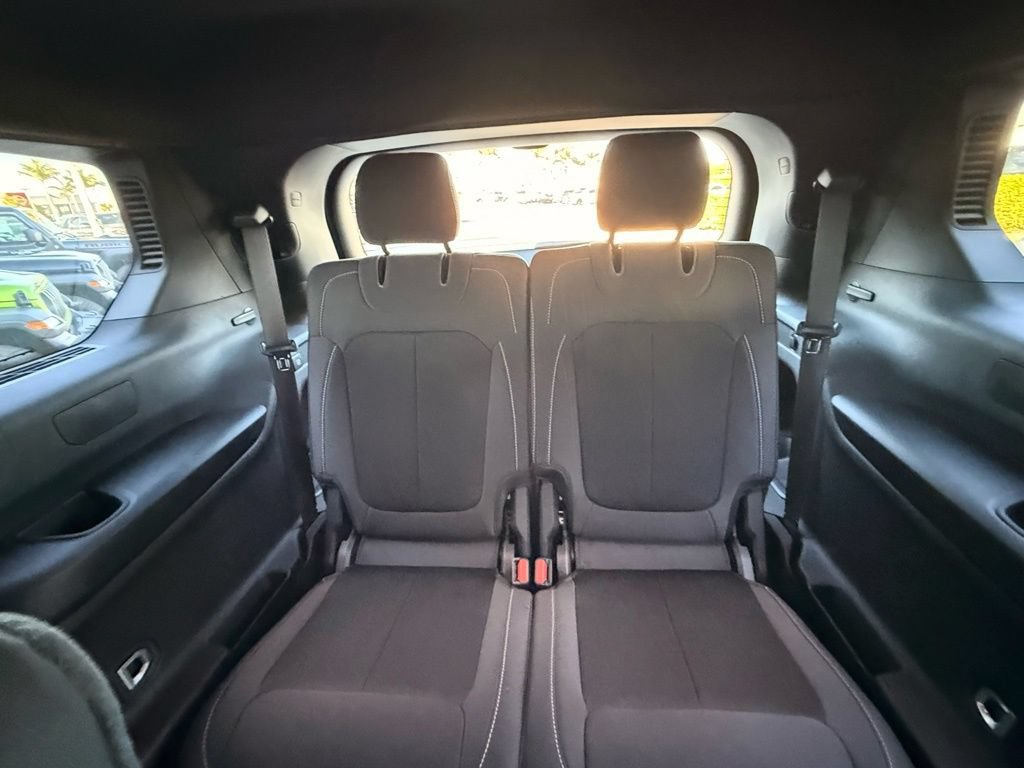 New 2026 Jeep Grand Cherokee L Laredo AWD/4WD image 27