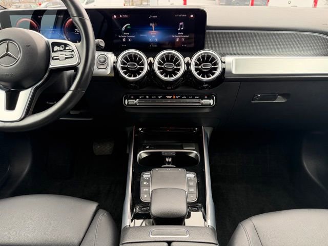 Certified 2022 Mercedes-Benz GLB 250 4MATIC image 13