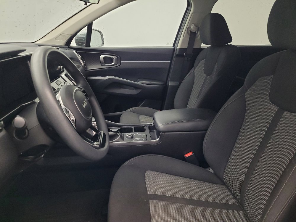 Used 2022 Kia Sorento LX FWD image 17